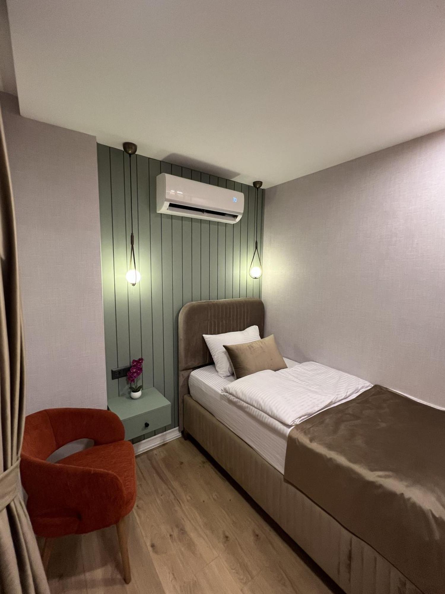 The Aramis Galata Hotel Istanbul Exterior photo